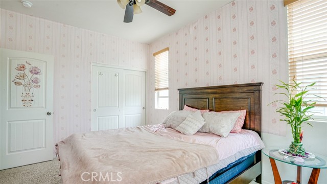 4248 W 5th Street, Santa Ana CA: https://media.crmls.org/medias/40a865d7-0f90-440a-9154-2da1c161f650.jpg