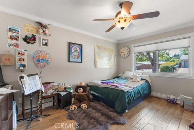 Detail Gallery Image 32 of 53 For 3410 Scenic Dr, Redding,  CA 96001 - 3 Beds | 3 Baths