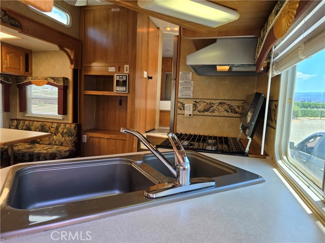 Detail Gallery Image 6 of 16 For 39815 Jeremiah Rd, Temecula,  CA 92591 - 1 Beds | 1 Baths