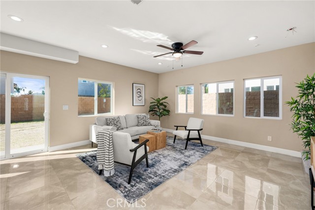566 N Marvin, San Bernardino CA: https://media.crmls.org/medias/40a9ea69-d34e-4fc3-b7a5-00980ae6180d.jpg