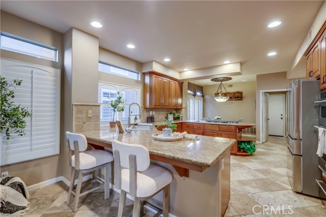 4 Sugarpine Drive, Trabuco Canyon CA: https://media.crmls.org/medias/40aa83c7-edee-4410-8847-6412f4d5f75d.jpg