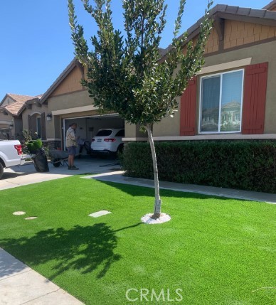 Detail Gallery Image 2 of 18 For 15617 Pumpkin Place, Fontana,  CA 92336 - 4 Beds | 3/1 Baths