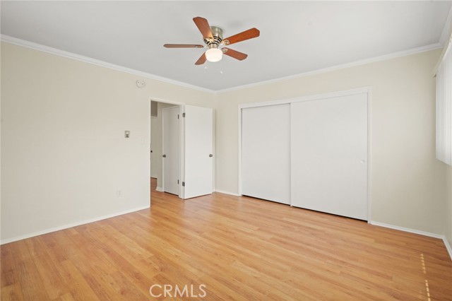 12953 Moorpark Street, Studio City CA: https://media.crmls.org/medias/40aa9dda-5b93-4562-98b7-4bc715b9c821.jpg