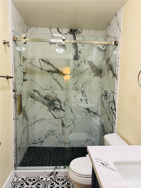 Detail Gallery Image 5 of 18 For 43 Tangelo, Irvine,  CA 92618 - 1 Beds | 1 Baths