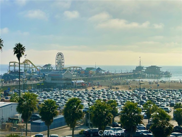 Detail Gallery Image 45 of 54 For 636 Bay, Santa Monica,  CA 90405 - 3 Beds | 3 Baths