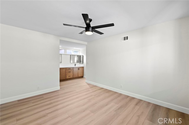 9351 Leilani Dr, Huntington Beach CA: https://media.crmls.org/medias/40aca716-005f-47d9-8380-3d4cd1acb84d.jpg