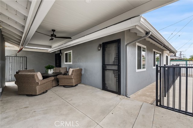 10041 Margo Lane, Westminster CA: https://media.crmls.org/medias/40ad84ed-34e2-4c51-bbd4-e64dd12d8b43.jpg