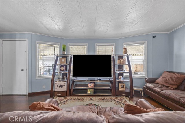 Detail Gallery Image 18 of 40 For 4 Dogwood Ln, Bakersfield,  CA 93308 - 3 Beds | 2 Baths