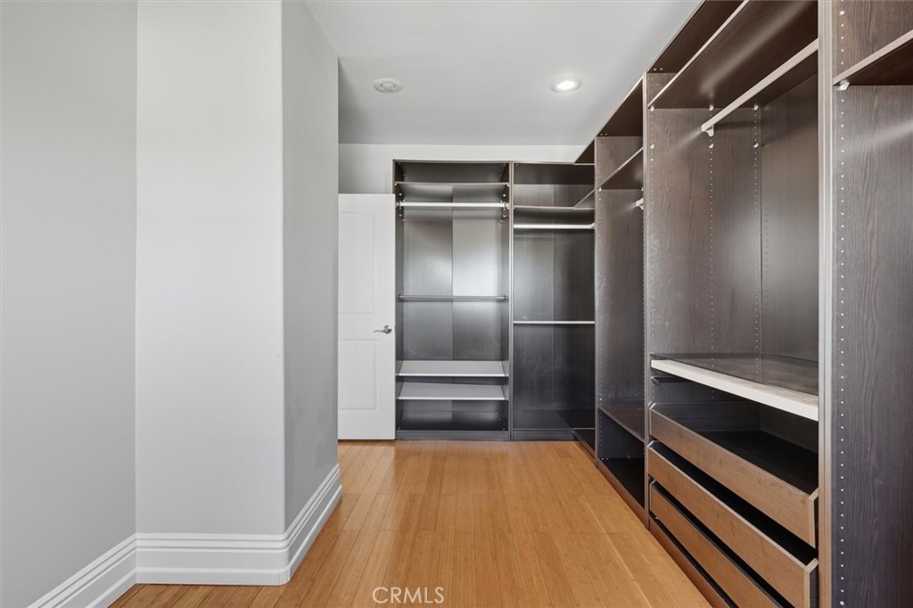 MLS #NP25229140 image #36