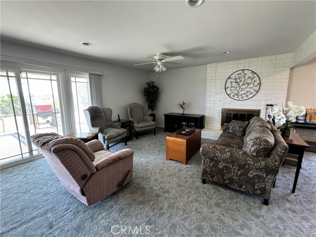 Detail Gallery Image 31 of 49 For 7765 Lakeside Dr, Jurupa Valley,  CA 92509 - 4 Beds | 2/1 Baths