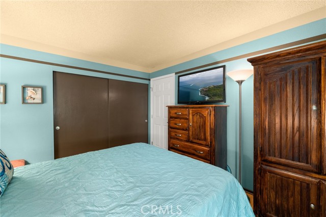 Image 17 of 42 For 11494 Los Molinos