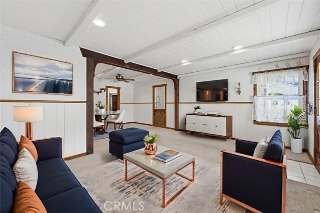 Detail Gallery Image 45 of 48 For 22050 Independencia St, Woodland Hills,  CA 91364 - 2 Beds | 2 Baths