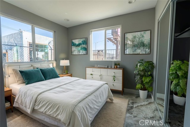 Detail Gallery Image 11 of 27 For 44441 Sierra, Lancaster,  CA 93534 - 2 Beds | 2 Baths