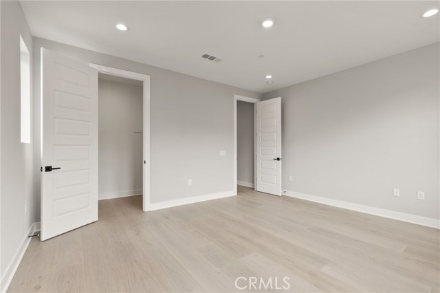 Detail Gallery Image 21 of 26 For 204 Stage, Irvine,  CA 92618 - 6 Beds | 5 Baths