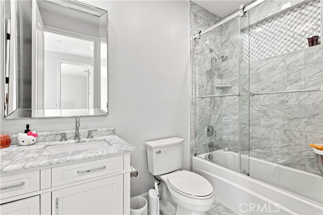 6926 Chimineas Avenue photo 16