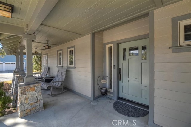 Detail Gallery Image 9 of 50 For 41922 Centre Ct, Big Bear Lake,  CA 92315 - 3 Beds | 3/1 Baths