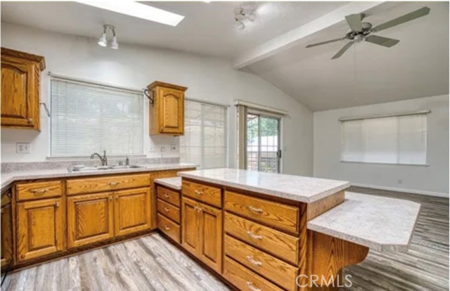 Detail Gallery Image 8 of 38 For 16400 Tish a Tang Rd, Lower Lake,  CA 95457 - 2 Beds | 2 Baths