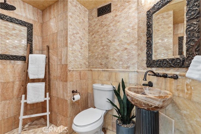 Detail Gallery Image 19 of 42 For 28372 La Falda, Laguna Niguel,  CA 92677 - 4 Beds | 3 Baths