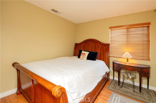 Detail Gallery Image 27 of 48 For 29458 Shannon Ct #89,  Canyon Country,  CA 91387 - 4 Beds | 2/1 Baths