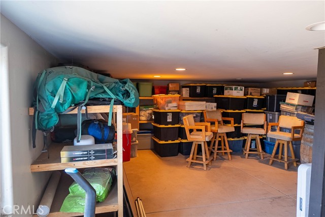 1950 Newport Avenue, Grover Beach CA: https://media.crmls.org/medias/40b51e8b-9025-4260-a492-4f22ed4ea44f.jpg