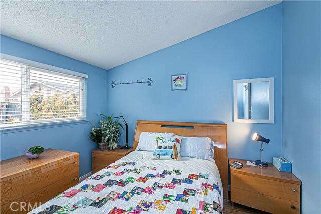 Detail Gallery Image 20 of 29 For 1010 via Esmeralda, Santa Maria,  CA 93455 - 3 Beds | 1/1 Baths