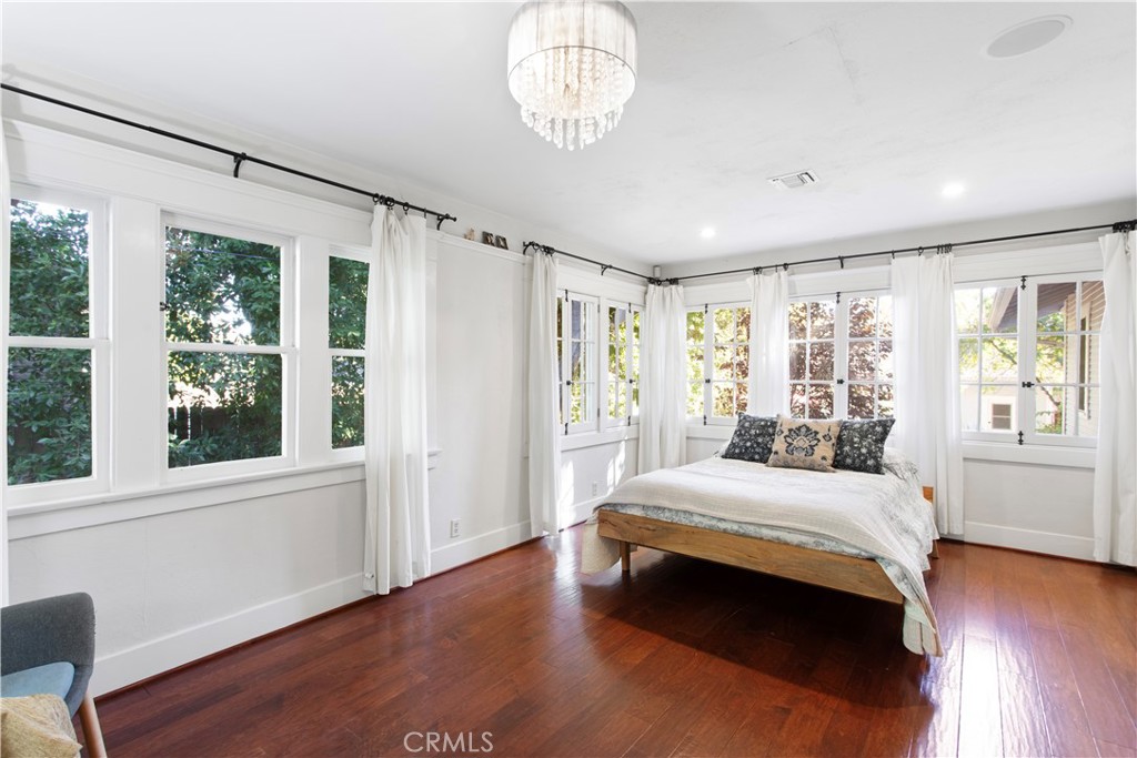 40B5F57B 90Ba 4381 B1C5 0B92Fd990Bc9 290 W 12Th Street, Claremont, Ca 91711 &Lt;Span Style='BackgroundColor:transparent;Padding:0Px;'&Gt; &Lt;Small&Gt; &Lt;I&Gt; &Lt;/I&Gt; &Lt;/Small&Gt;&Lt;/Span&Gt;