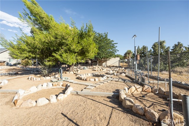 Detail Gallery Image 25 of 35 For 58054 Bonanza Dr, Yucca Valley,  CA 92284 - 2 Beds | 2/1 Baths