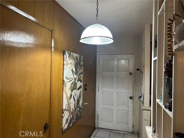 Detail Gallery Image 2 of 4 For 11278 Norris, Pacoima,  CA 91331 - 4 Beds | 2 Baths