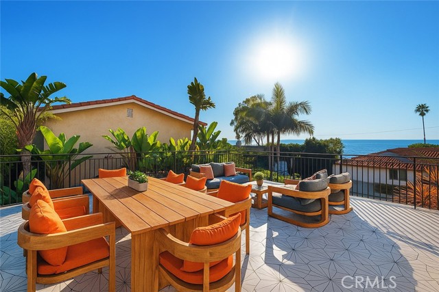 Detail Gallery Image 22 of 27 For 2870 Zell Dr, Laguna Beach,  CA 92651 - 3 Beds | 2/1 Baths