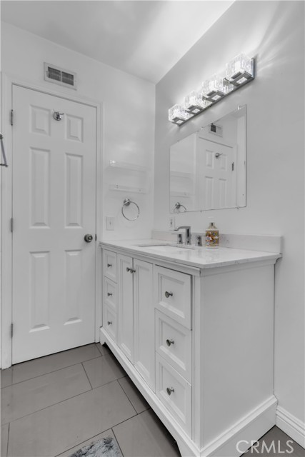 Detail Gallery Image 33 of 47 For 1324 E Turmont, Carson,  CA 90746 - 4 Beds | 3 Baths