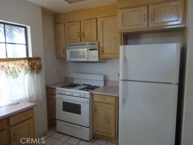 Detail Gallery Image 19 of 30 For 11417 Culver Bld #2,  Los Angeles,  CA 90066 - 4 Beds | 3 Baths