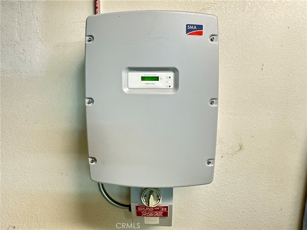 https://media.crmls.org/medias/40baae72-3103-4fcd-b879-7b19c240be4c.jpg?preset=X-Large