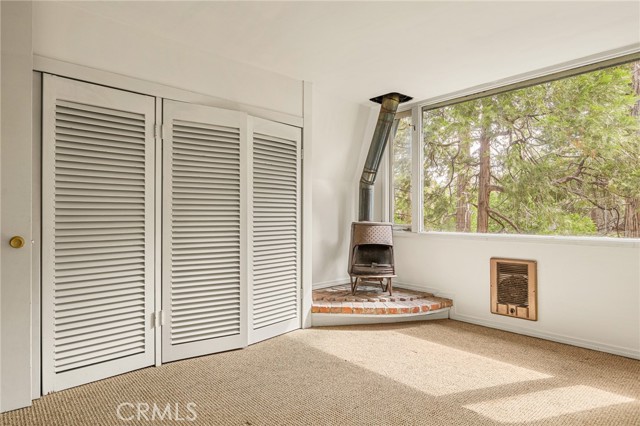 Detail Gallery Image 15 of 29 For 27824 Fern Dell Rd, Lake Arrowhead,  CA 92352 - 3 Beds | 2 Baths