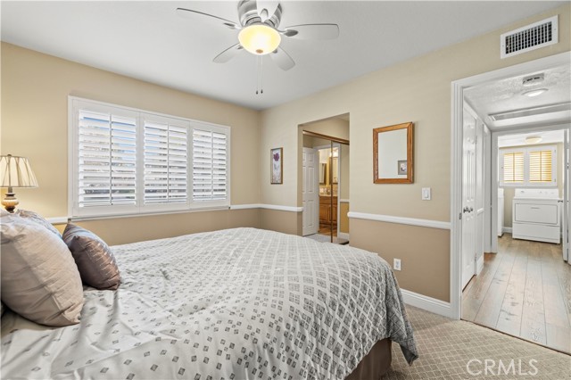 Detail Gallery Image 25 of 49 For 26061 Charonne Ct, Valencia,  CA 91355 - 4 Beds | 3 Baths