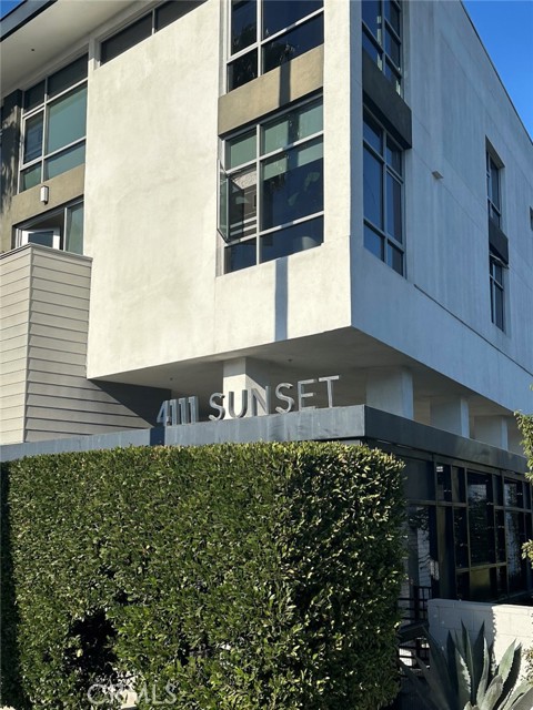 Sunset Blvd Front Entrance 
