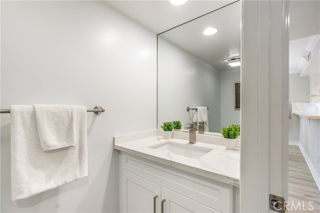 1417 S. Westgate, Los Angeles CA: https://media.crmls.org/medias/40bb381b-f6fc-4ce6-9de3-091180b971b7.jpg