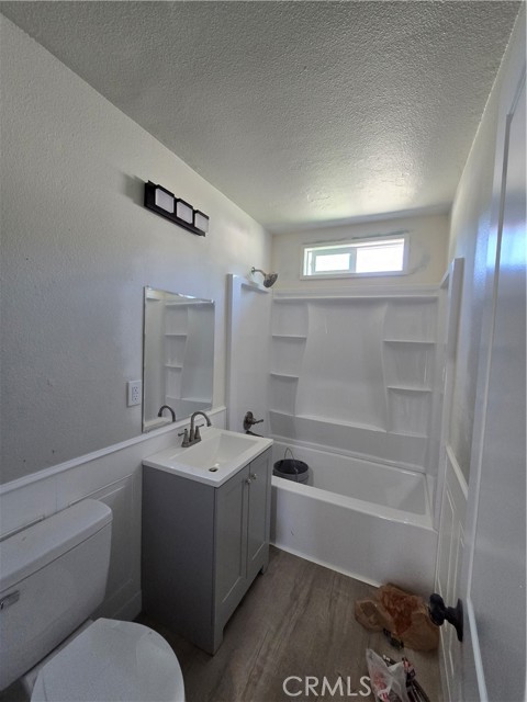 Detail Gallery Image 8 of 10 For 11101 Bonwood Rd, El Monte,  CA 91733 - – Beds | – Baths