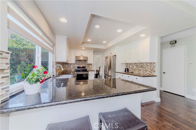 Detail Gallery Image 11 of 42 For 12933 Lucas Ln, Cerritos,  CA 90703 - 5 Beds | 3 Baths