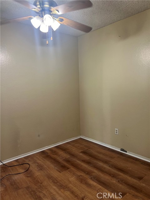 Detail Gallery Image 8 of 18 For 15209 Santa Gertrudes Ave #X211,  La Mirada,  CA 90638 - 1 Beds | 1 Baths