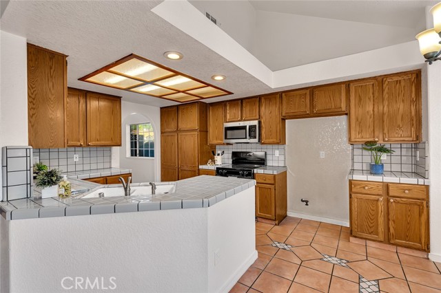 Detail Gallery Image 20 of 71 For 934 Neal St, Los Banos,  CA 93635 - 4 Beds | 2 Baths