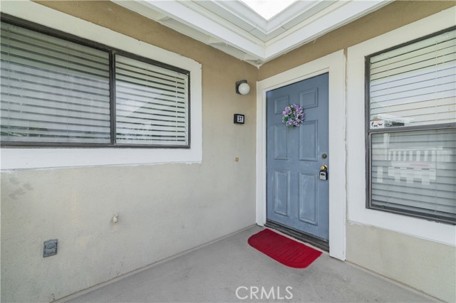 Detail Gallery Image 2 of 13 For 37 Tarocco, Irvine,  CA 92618 - 2 Beds | 2 Baths