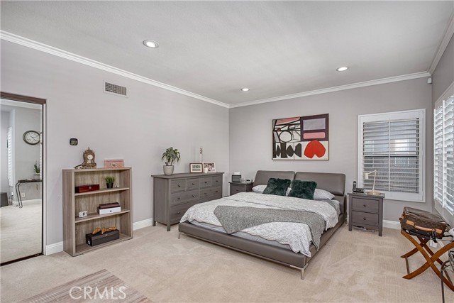 Image 17 of 36 For 24301 Belford Court
