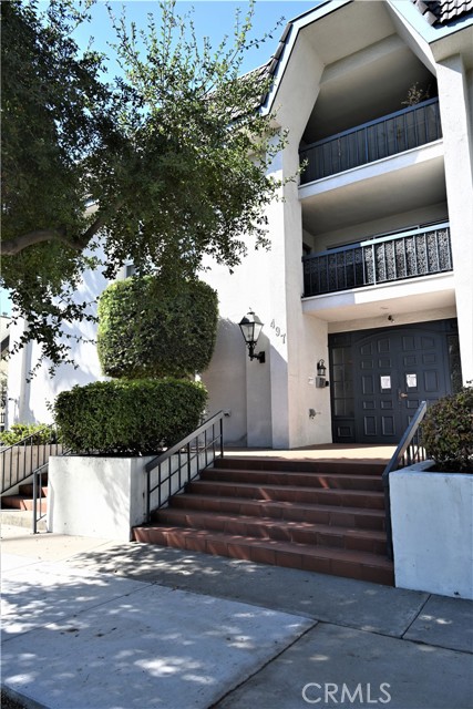 Detail Gallery Image 2 of 27 For 497 S El Molino Ave #306,  Pasadena,  CA 91101 - 2 Beds | 2 Baths