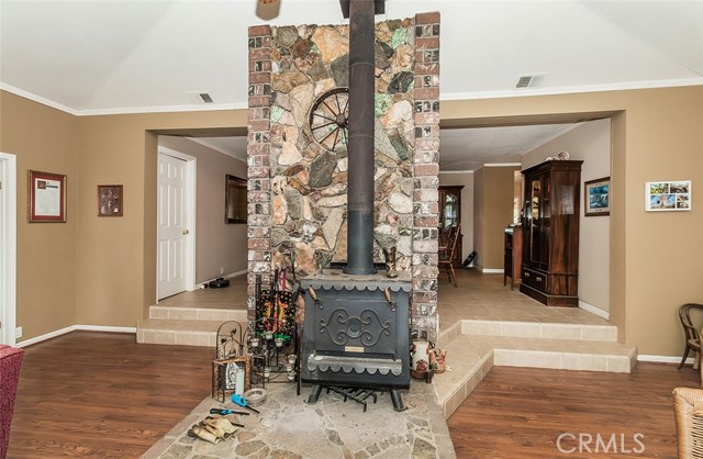 Detail Gallery Image 10 of 64 For 40696 Oakwood Rd, Madera,  CA 93636 - 6 Beds | 4 Baths