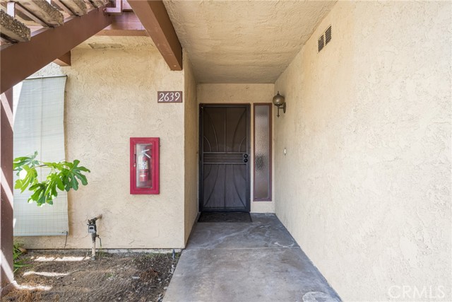 Detail Gallery Image 2 of 32 For 2639 W Cameron Ct #119,  Anaheim,  CA 92801 - 3 Beds | 2 Baths