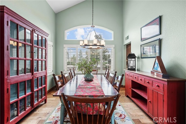 Detail Gallery Image 7 of 48 For 28817 Loire Valley, Menifee,  CA 92584 - 4 Beds | 3 Baths