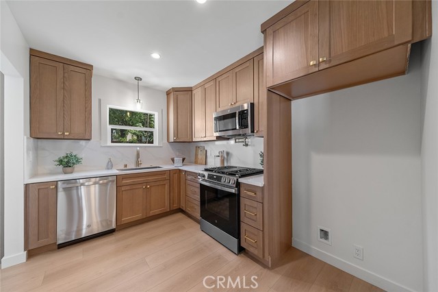1951 Wagner Street, Pasadena CA: https://media.crmls.org/medias/40c30202-0f8a-4e9d-a2fe-fd5596fa04e3.jpg