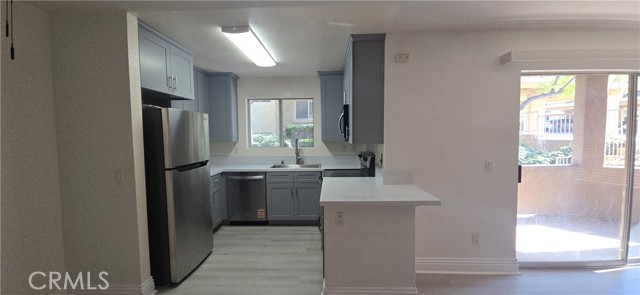 Detail Gallery Image 4 of 20 For 2525 San Gabriel Way #107,  Corona,  CA 92882 - 1 Beds | 1 Baths