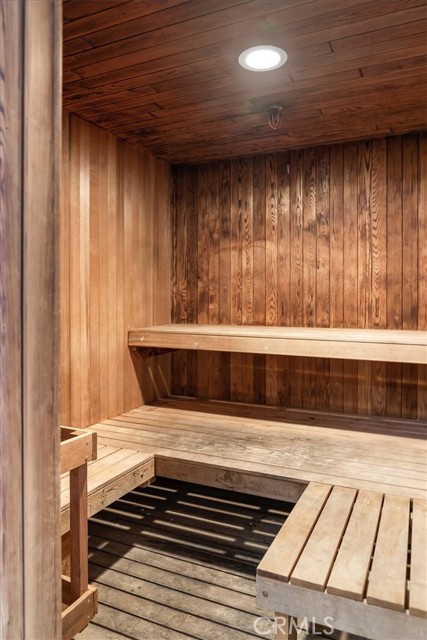 Sauna (shared)