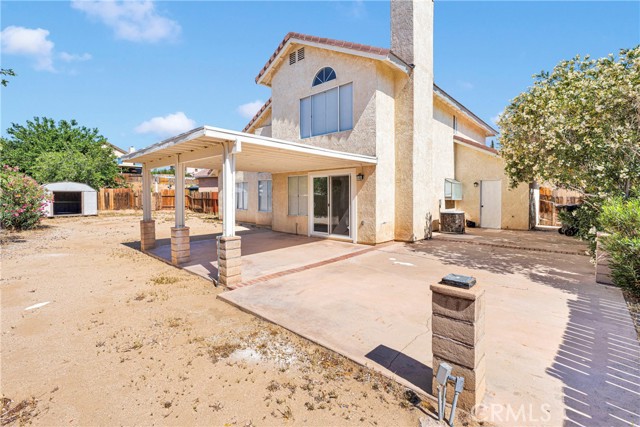 Detail Gallery Image 15 of 27 For 16543 San Juan Pl, Victorville,  CA 92395 - 4 Beds | 3 Baths